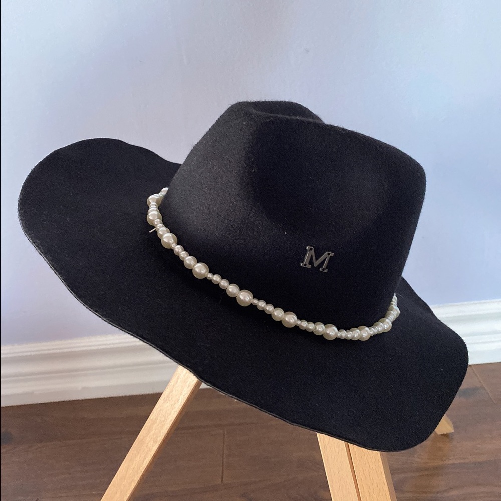 M Hats🎩